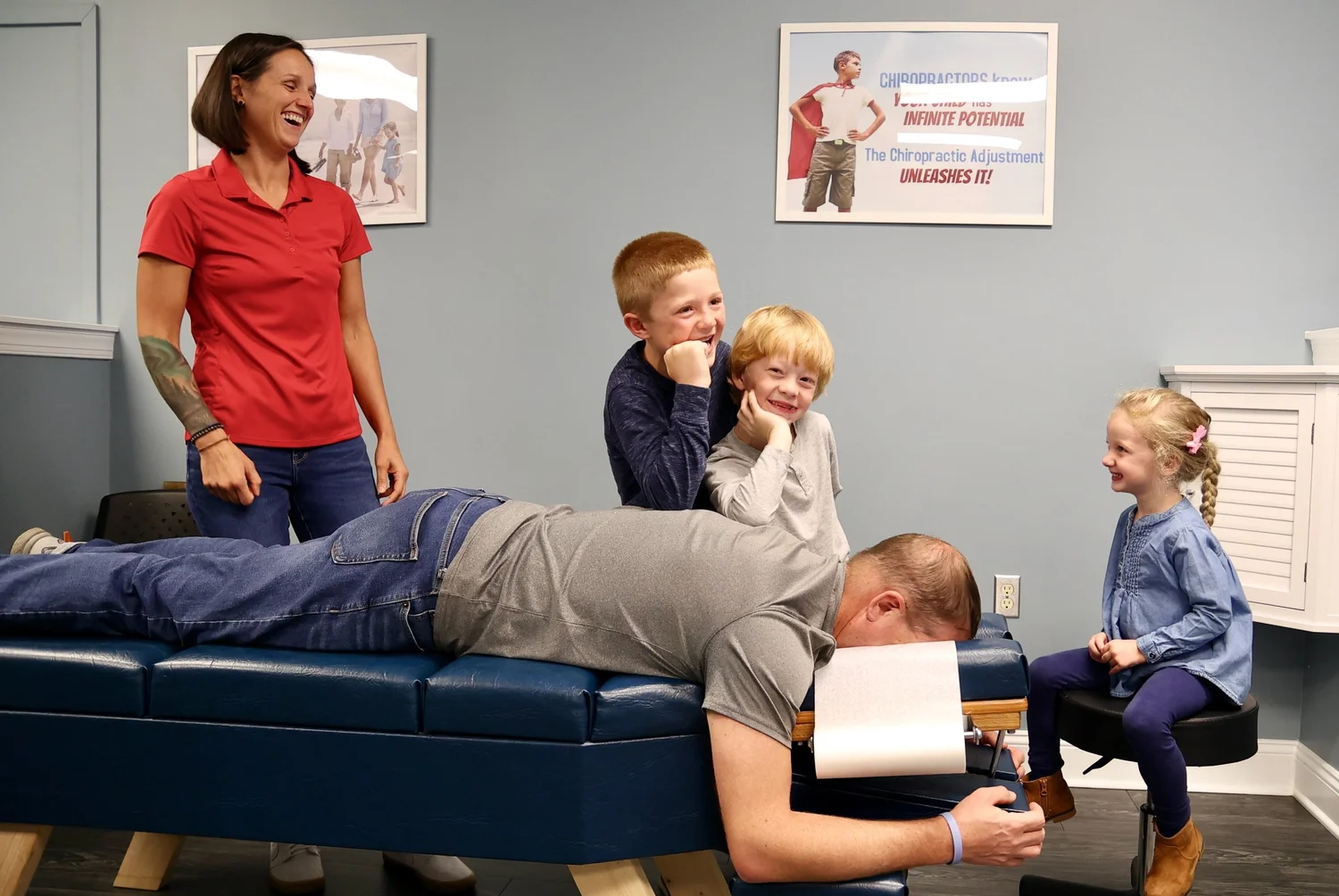 A Concord family receiving chiropractic care
